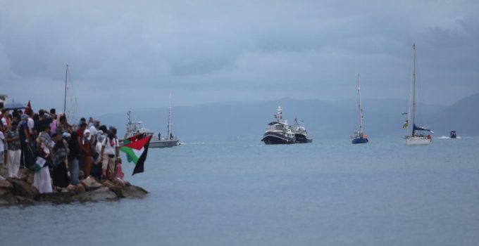 Küresel Kararlılık Filosu: Ya Gazzeli çocuklarla kucaklaşacak ya da Tel Aviv’de gözaltında olacağız