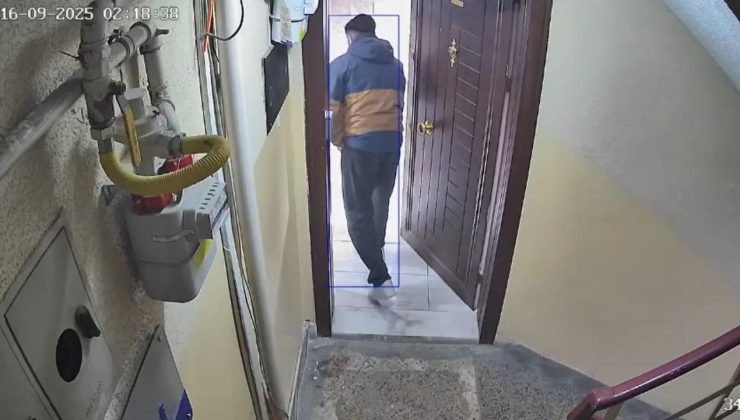 Kadın müşterinin evine girmeye çalışan kurye gözaltına alındı