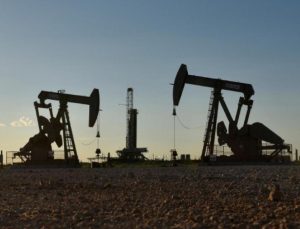 Brent petrolün varil fiyatı 90,44 dolardan işlem görüyor