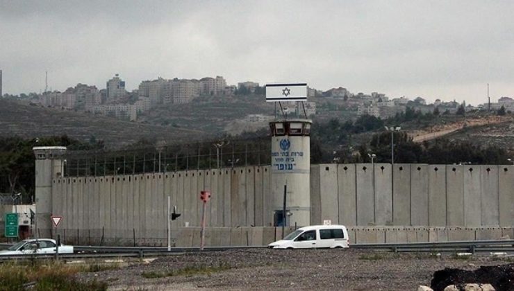 İsrail, hapishanelerdeki Filistinli esirleri soğukla cezalandırıyor