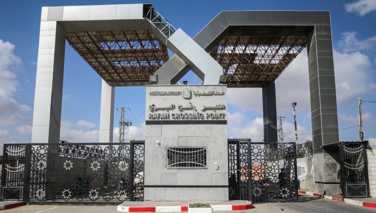 Gazze'nin dünyaya açılan kapısı Refah'ta belirsizlik sürüyor