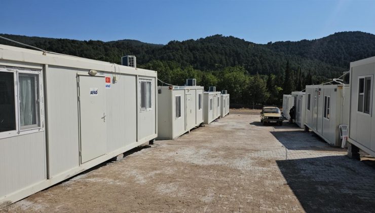 İlk etapta 100 konteyner getirdik