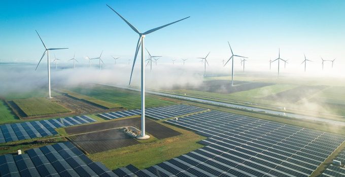 Yenilenebilir hibrit kapasitesi 5 bin megavatı aştı