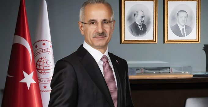 Bakan Uraloğlu, Alanya’da gazetecilerle buluşacak ve marina açılışı yapacak