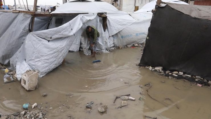 UNRWA: Gazze’ye insani yardımlar “acilen” ulaştırılmalı