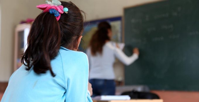 Öğretmenlerin il içi isteğe bağlı yer değiştirme sonuçları açıklandı