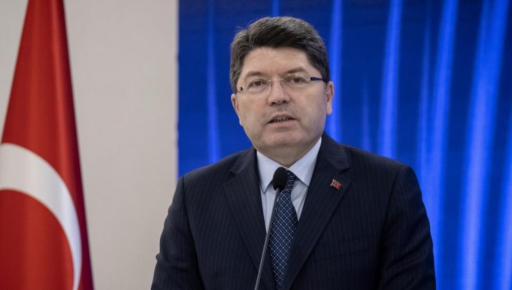 Türkiye, Avrupa’nın ve insanlığın yükünü omuzlamıştır