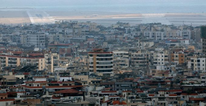 İsrail ile Lübnan arasındaki ateşkes yürürlüğe girdi
