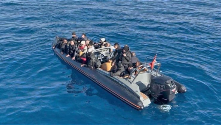 İzmir’de 21 düzensiz göçmen yakalandı
