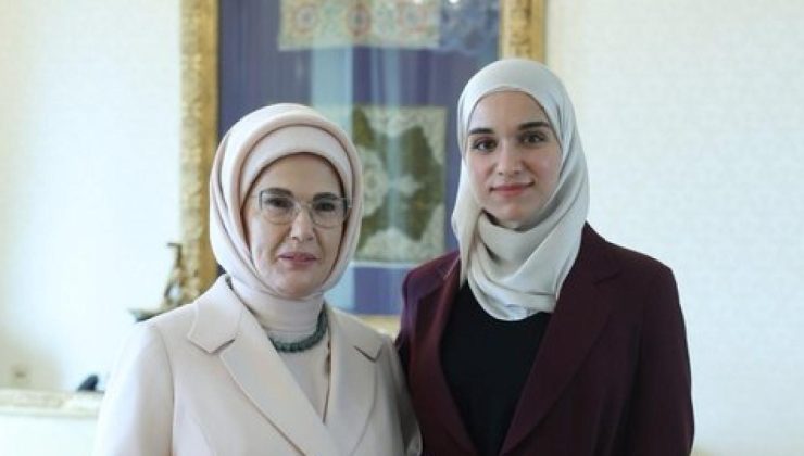 Emine Erdoğan, Suriye Cumhurbaşkanı Şara’nın eşi Latife El Durubi ile görüştü