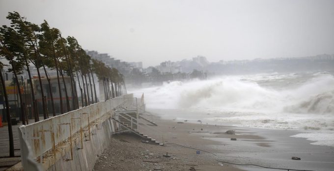Güney Ege ile Batı Akdeniz için fırtına uyarısı
