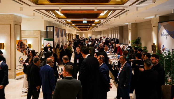 İstanbul’da “Küllerinden Yeniden Çiçeklensin Gazze” programı düzenlendi