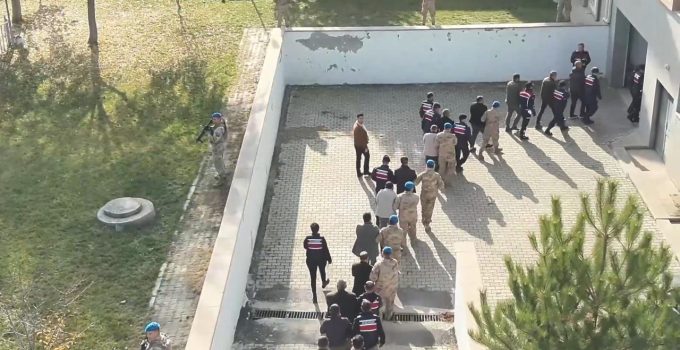 Ankara’da tefecilere operasyon: 20 tutuklama