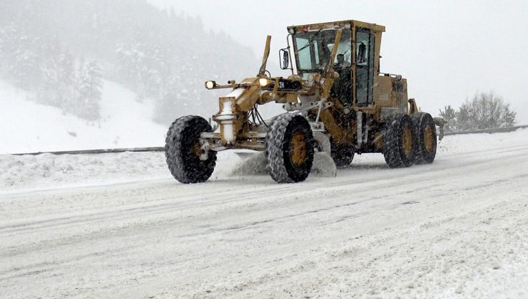 Kar ve tipi Doğu Anadolu’yu esir aldı