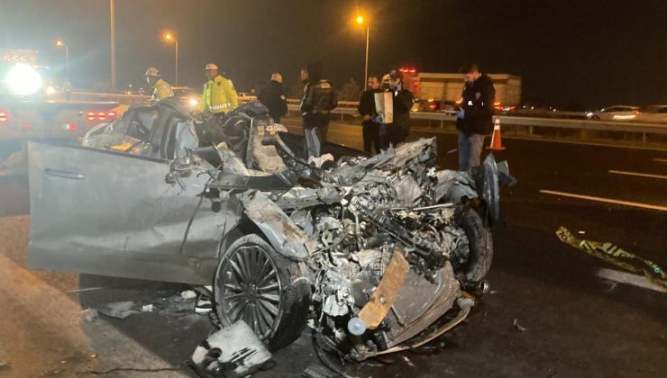 Ankara’da feci kaza: 2 ölü, 1 yaralı