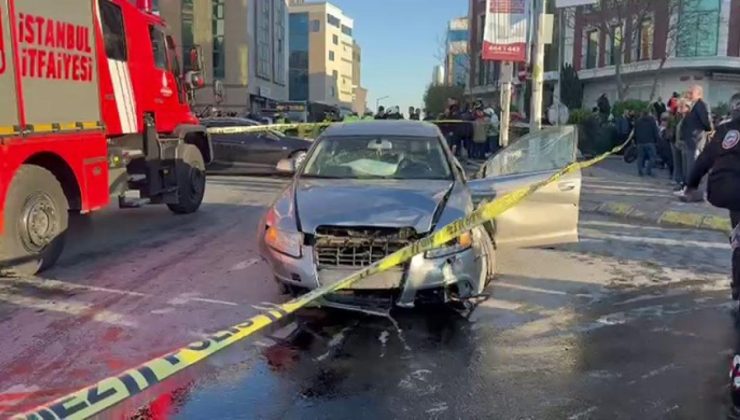 İstanbul'da bir araç kaldırımda yürüyenlere çarptı