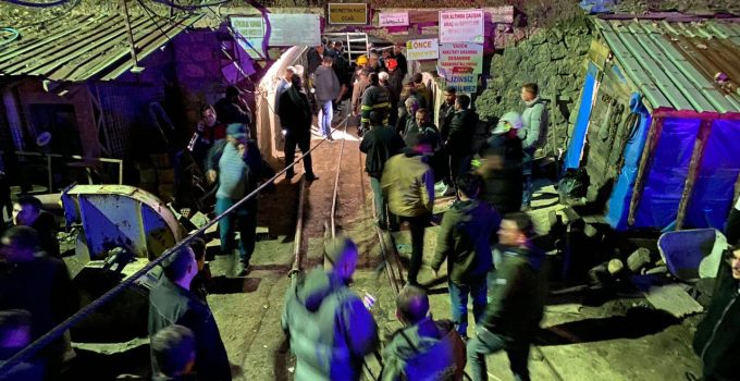 Kütahya’da maden ocağında gazdan etkilenen 5 işçi kurtarıldı