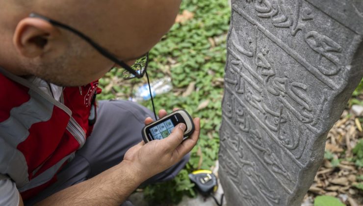 İstanbul’un tarihi mezar taşları kayıt altına alınıyor