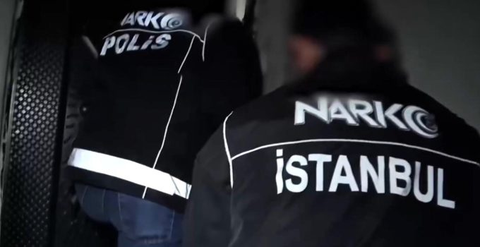 İstanbul ve İzmir’de yaklaşık 7 milyon uyuşturucu hap ele geçirildi
