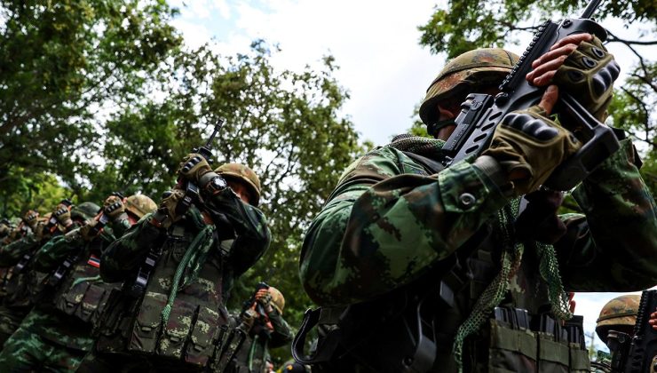 Tayland ile Kamboçya arasında yeniden başlayan çatışmalarda 4 sivil hayatını kaybetti