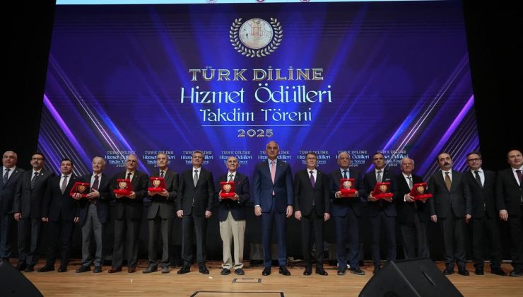 “2025 Türk Diline Hizmet Ödülleri” sahiplerini buldu
