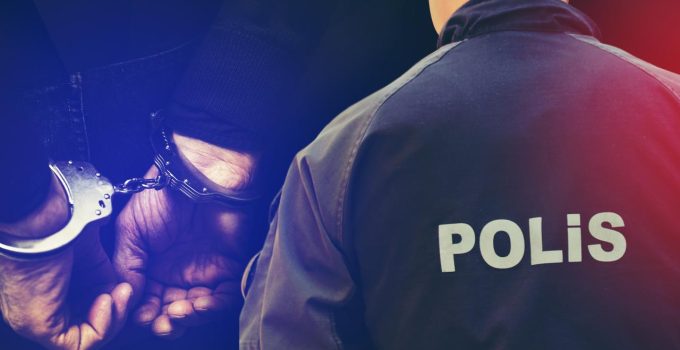 Esenyurt Belediyesi’ne yolsuzluk soruşturmasında 9 kişi tutuklandı