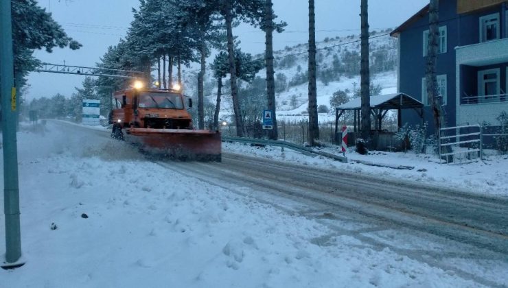 Kar nedeniyle kapatılan Kayseri-Niğde yolu yeniden ulaşıma açıldı
