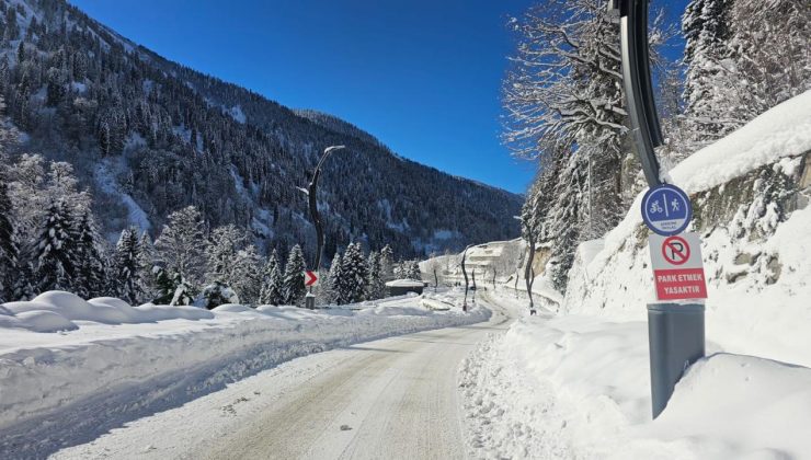 Karadeniz’de 1327 yerleşim yerine ulaşım sağlanamıyor