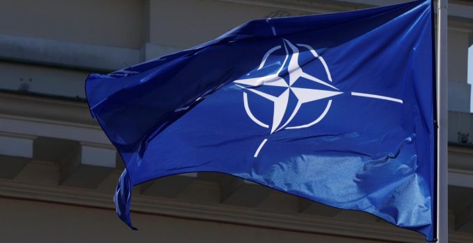 NATO gemilerine hizmet veren şirkete yönelik soruşturma kapsamında 3 ülkede operasyon düzenlendi