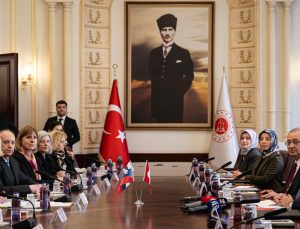 Bakan Gürlek, Slovenya Ulusal Meclis Başkanı ile görüştü