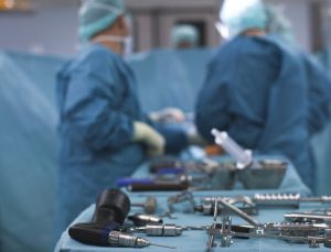 Belçika’da ameliyatta ses kontrollü yapay zeka asistanı kullanıldı