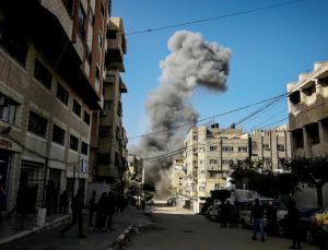 Hamas: İsrail, İran gündeminden yararlanarak Gazze’de katliamlarını tırmandırıyor