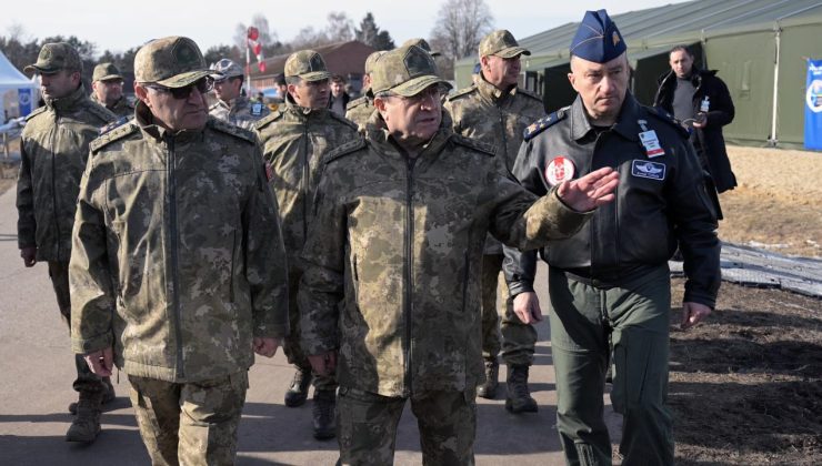 Genelkurmay Başkanı Orgeneral Bayraktaroğlu NATO tatbikatının seçkin gözlemci gününe katıldı