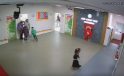 Anaokulu öğrencilerinin bayrak sevgisi güvenlik kamerasında