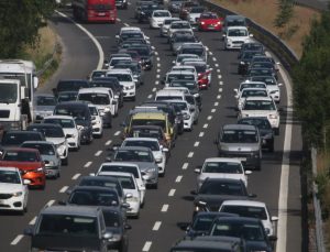 Bolu Dağı Tüneli’nden bayram tatilinde 331 bin 321 araç geçti