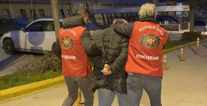 Eskişehir’de Atatürk’e hakaret eden şüpheli tutuklandı