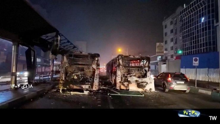 İran medyası: Tahran’da patlama sesleri duyuldu