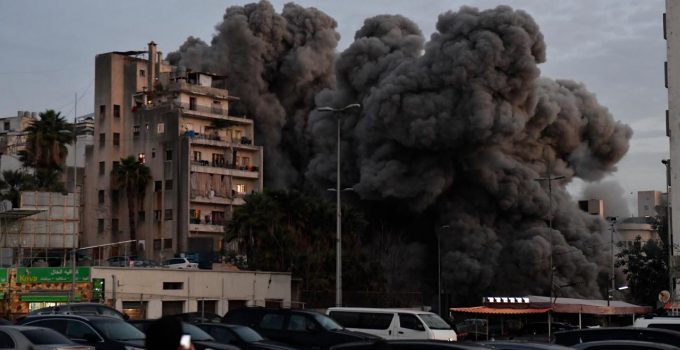 Hizbullah: Toprakları işgal eden İsrail ile “ateş altında” müzakereleri reddediyoruz