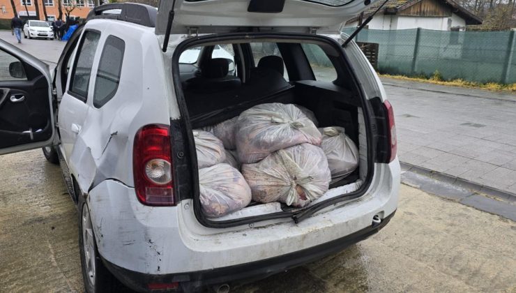 İstanbul’da piyasaya sürülmek üzere hazırlanan 306 kilogram at eti ele geçirildi