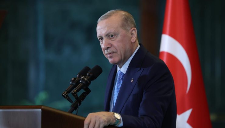 Cumhurbaşkanı Erdoğan Türkiye Kupası’nı kazanan Trabzonspor’u tebrik etti
