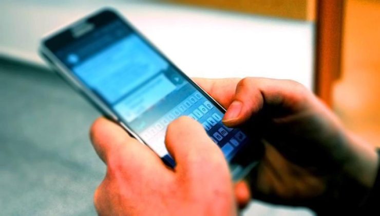 Yargıtay, WhatsApp yazışmaları nedeniyle işten çıkarılmayı haksız buldu