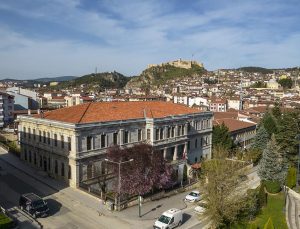 Anadolu’nun ilk devlet lisesi 141 yıldır eğitim veriyor
