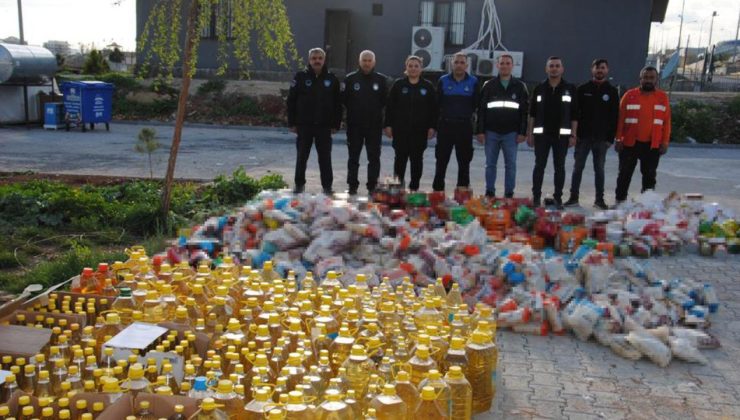 Böceklenmiş gıdalar ele geçirildi, ürünler imha edildi