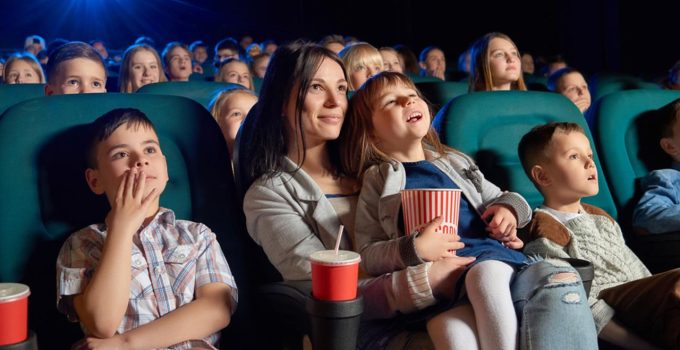 23 Nisan’a özel çocuklara sinema kampanyası