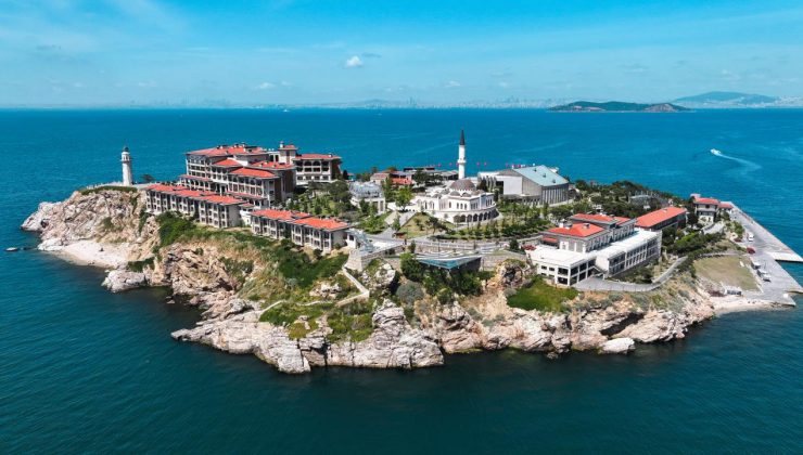 İstanbul’da 20 bin öğrenci Demokrasi ve Özgürlükler Adası’nı ziyaret edecek