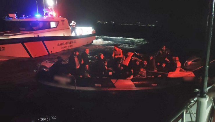 İzmir açıklarında 24 düzensiz göçmen yakalandı