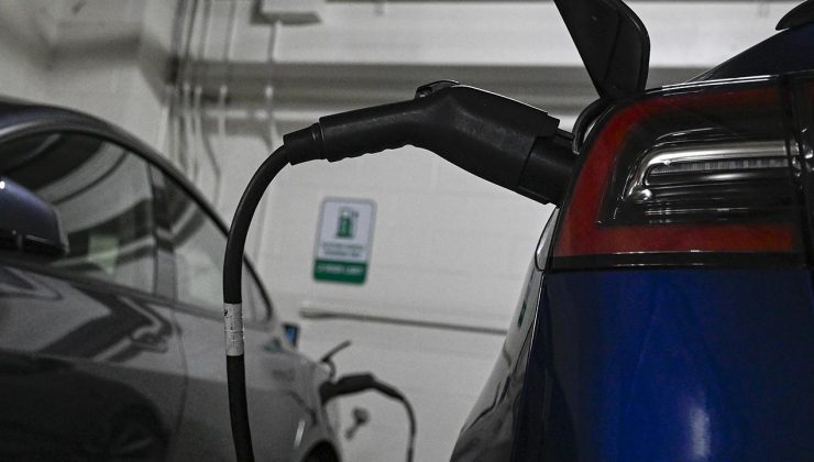 Türkiye’de elektrikli araç şarj ağı genişliyor