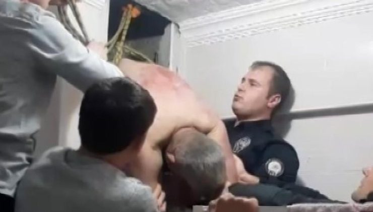 Boşanma aşamasındaki eşinin evine girmek isterken havalandırmada sıkıştı