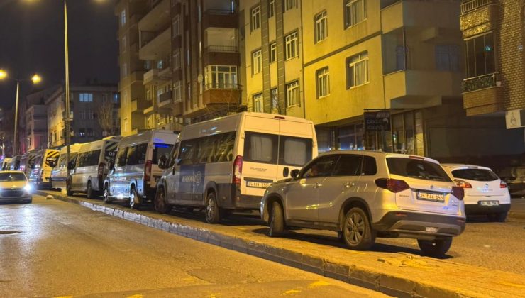 İstanbul’da direksiyon çilesi katlanıyor: Trafik bitiyor, park mücadelesi başlıyor