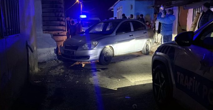 Polisin “dur” ihtarına uymayan alkollü sürücüye 225 bin lira ceza kesildi